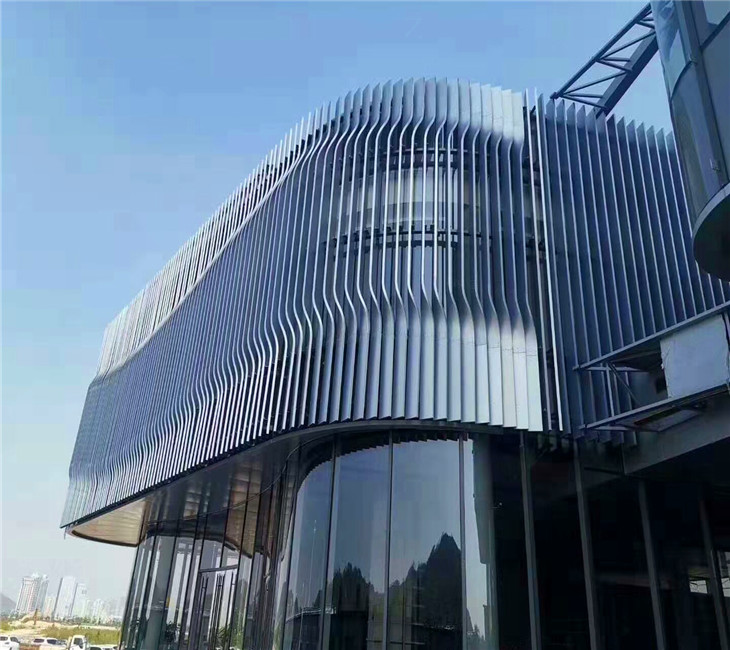 浙江氟碳喷涂铝单板的优点：